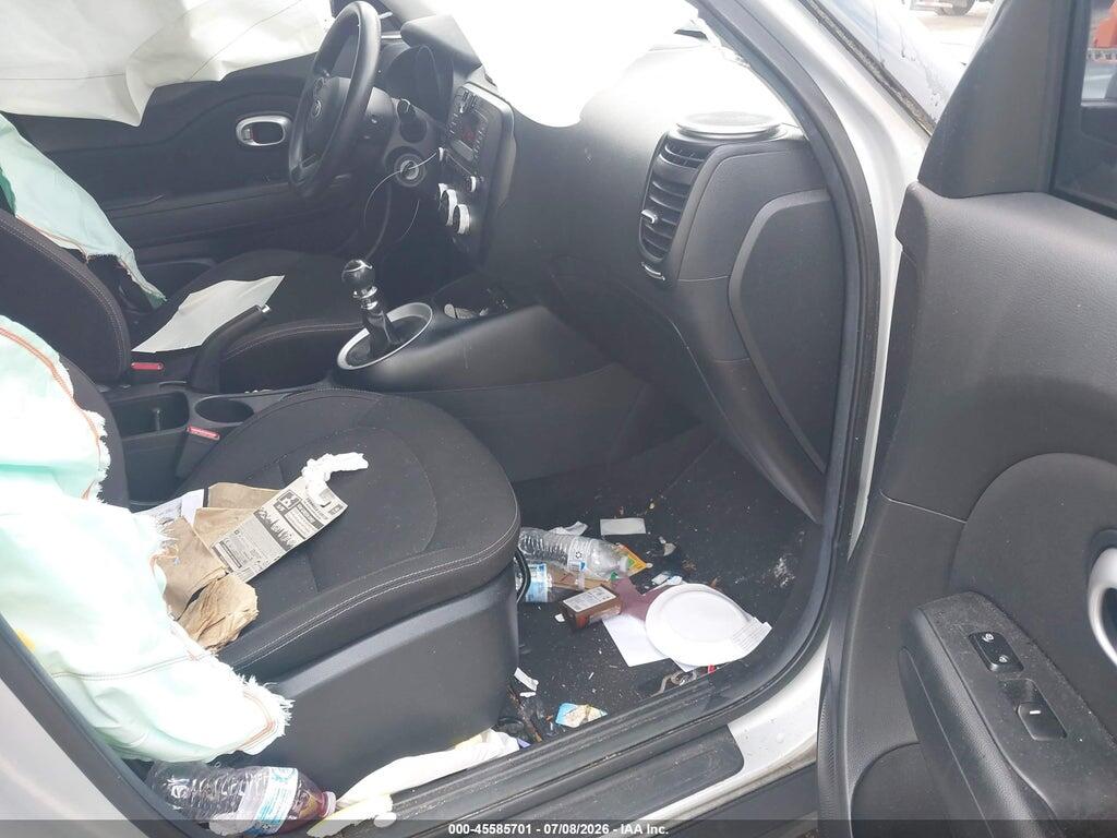 KNDJN2A22G7876362 2016 KIA SOUL photo no. 5