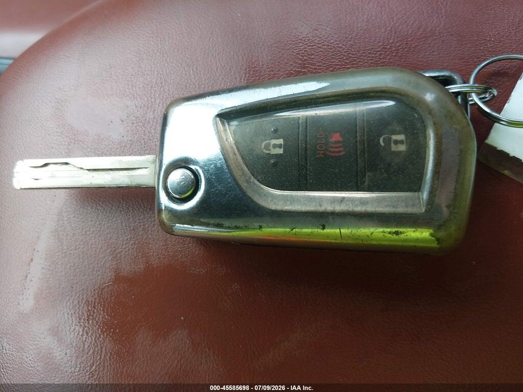 2T3G1RFV8KC002789 2019 TOYOTA RAV4 photo no. 11