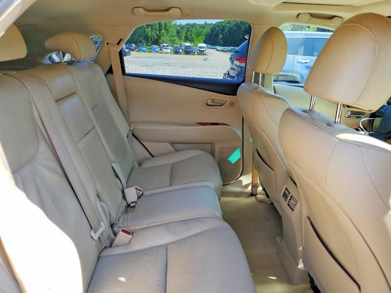 JTJBC1BA3A2011122 2010 LEXUS RX photo no. 11