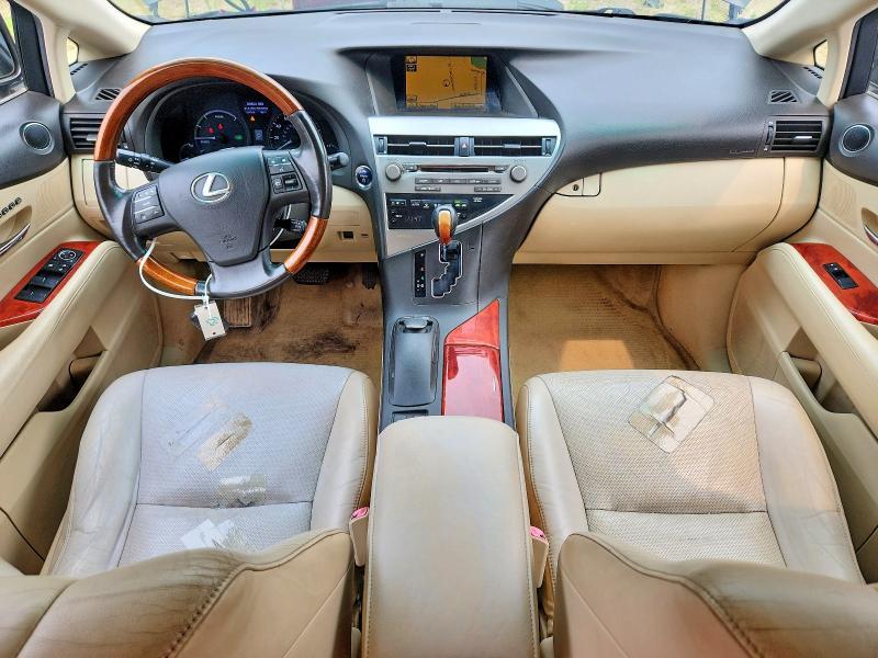 JTJBC1BA3A2011122 2010 LEXUS RX photo no. 8
