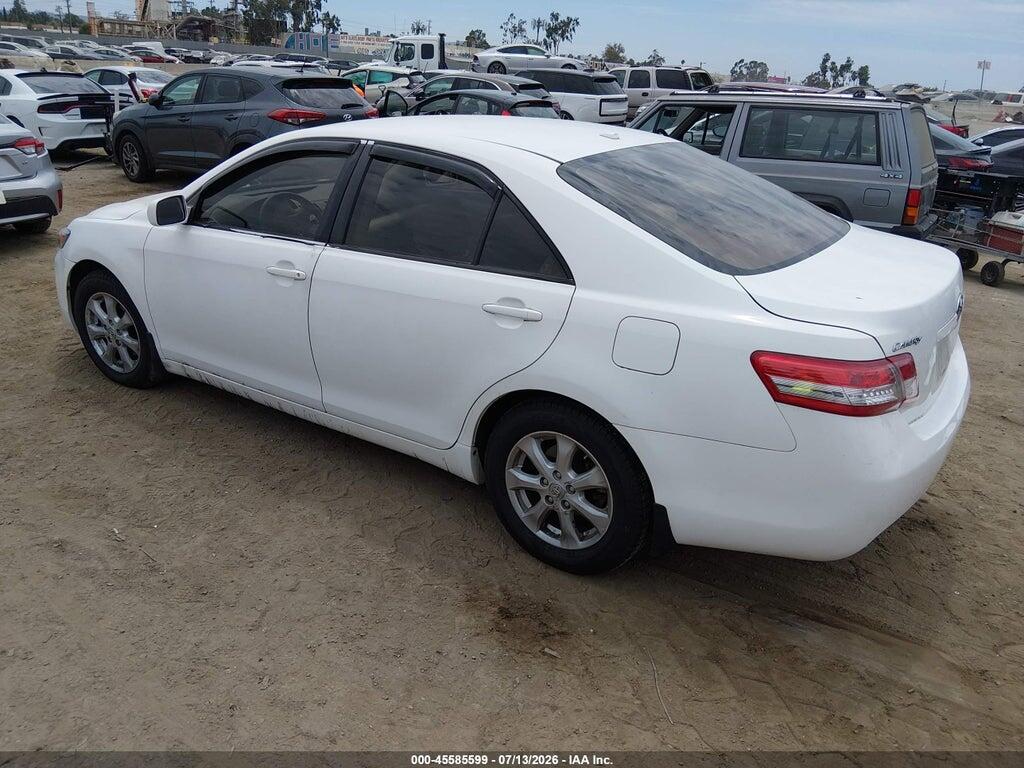 4T4BF3EK9BR114790 2011 TOYOTA CAMRY photo no. 3