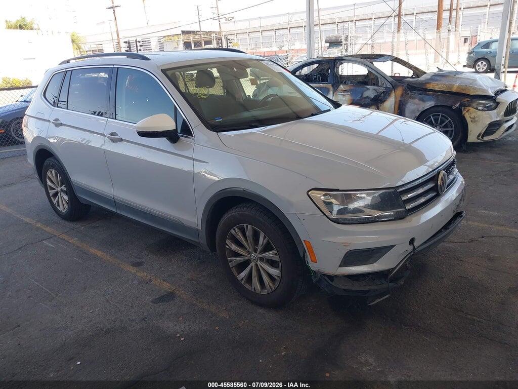 3VV3B7AX8JM183286 2018 VOLKSWAGEN TIGUAN photo no. 1