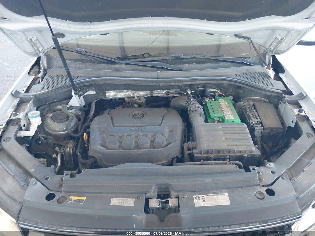 3VV3B7AX8JM183286 2018 VOLKSWAGEN TIGUAN photo no. 10