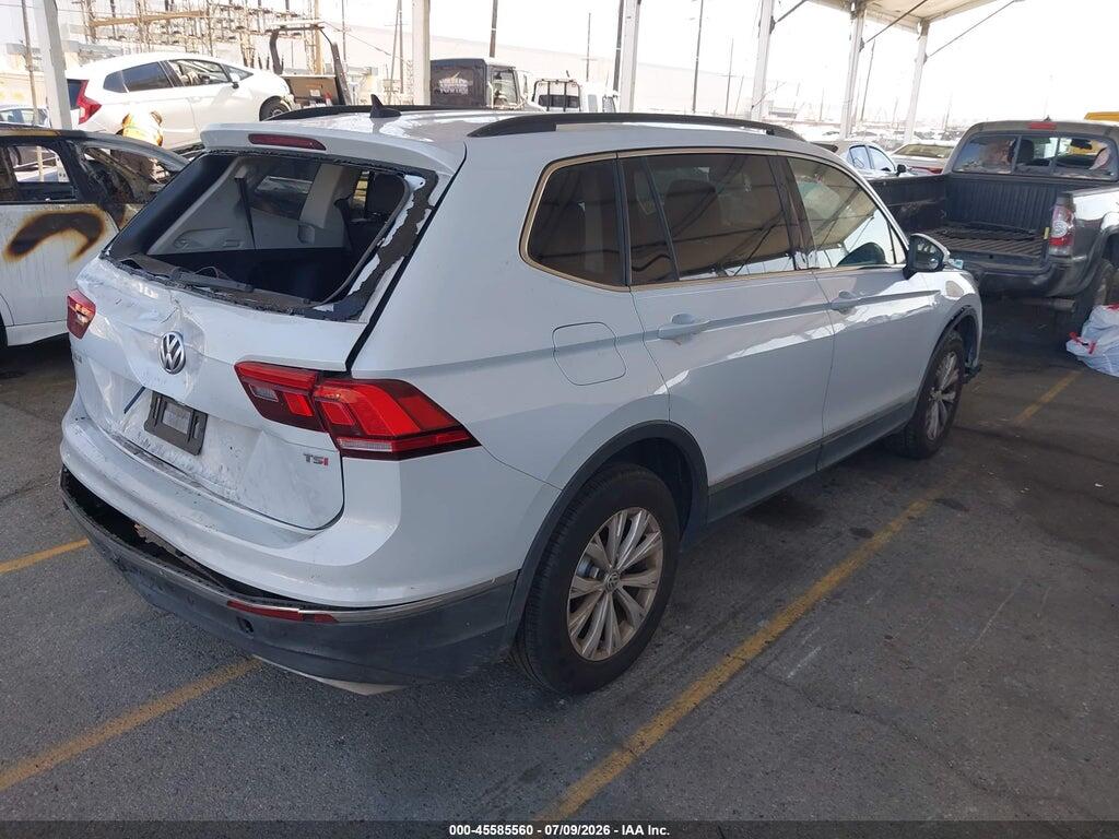 3VV3B7AX8JM183286 2018 VOLKSWAGEN TIGUAN photo no. 4