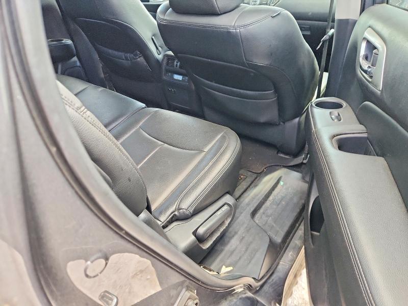 2019 NISSAN PATHFINDER SV — Фото 11 из 13