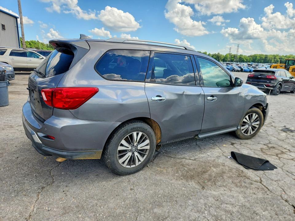 2019 NISSAN PATHFINDER SV — Фото 3 из 13