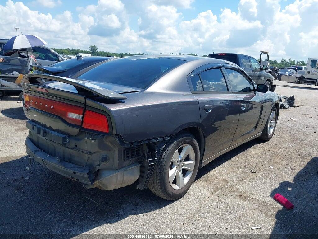 2C3CDXBG8DH688503 2013 DODGE CHARGER photo no. 4