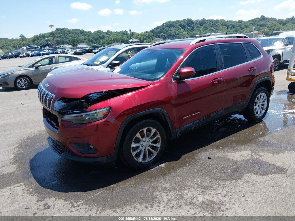 1C4PJLCB4KD470067 2019 JEEP CHEROKEE photo no. 2