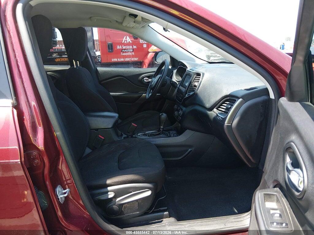 1C4PJLCB4KD470067 2019 JEEP CHEROKEE photo no. 5