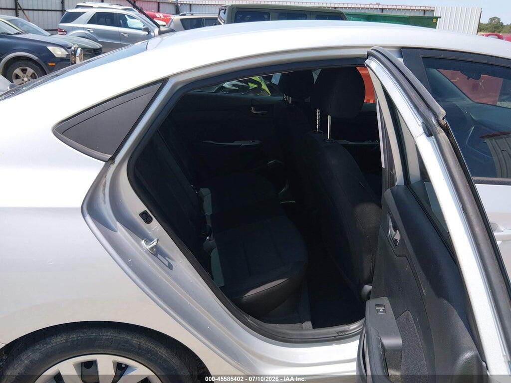 3KPC24A66NE185333 2022 HYUNDAI ACCENT photo no. 8