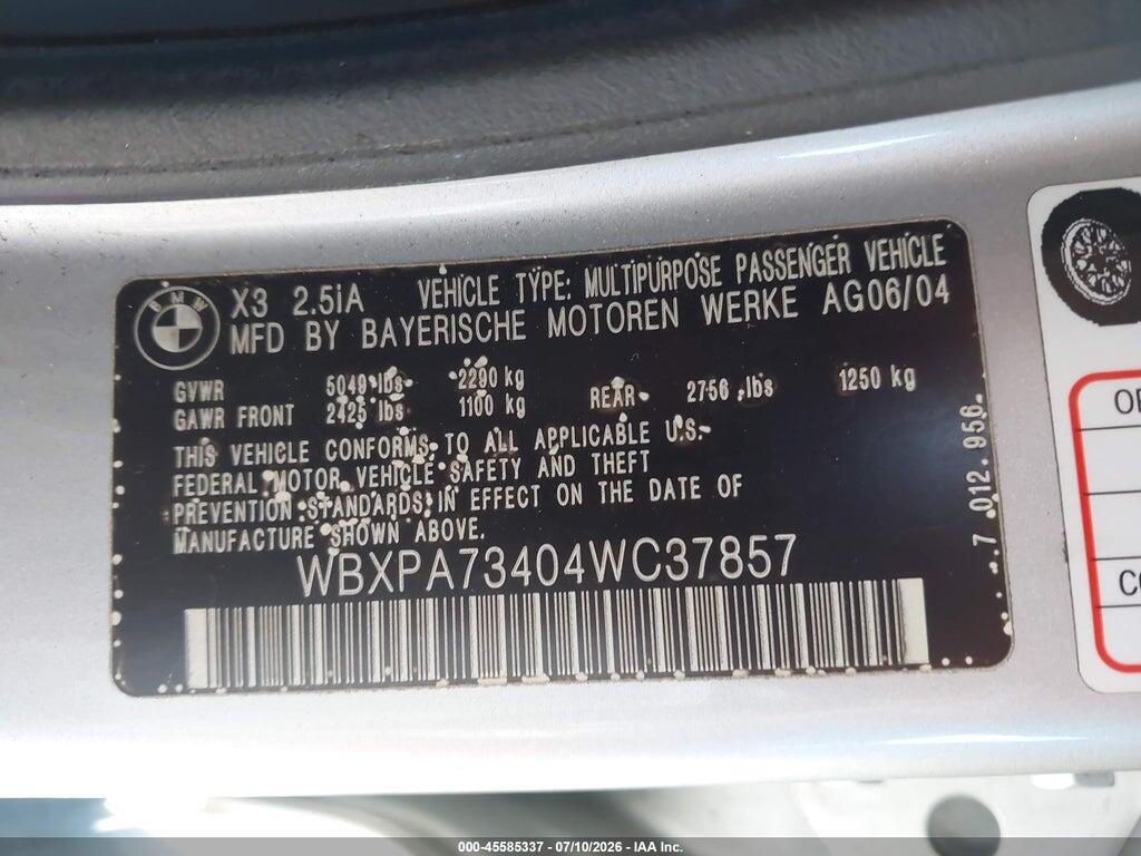 WBXPA73404WC37857 2004 BMW X3 photo no. 9