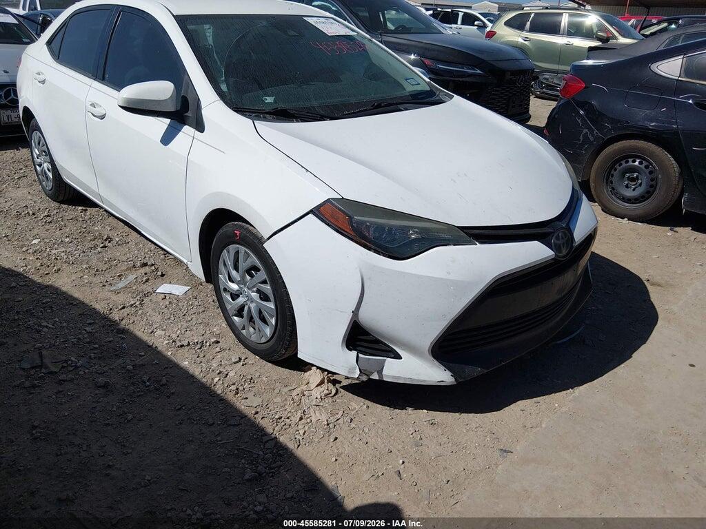 5YFBURHE4HP698955 2017 TOYOTA COROLLA photo no. 1