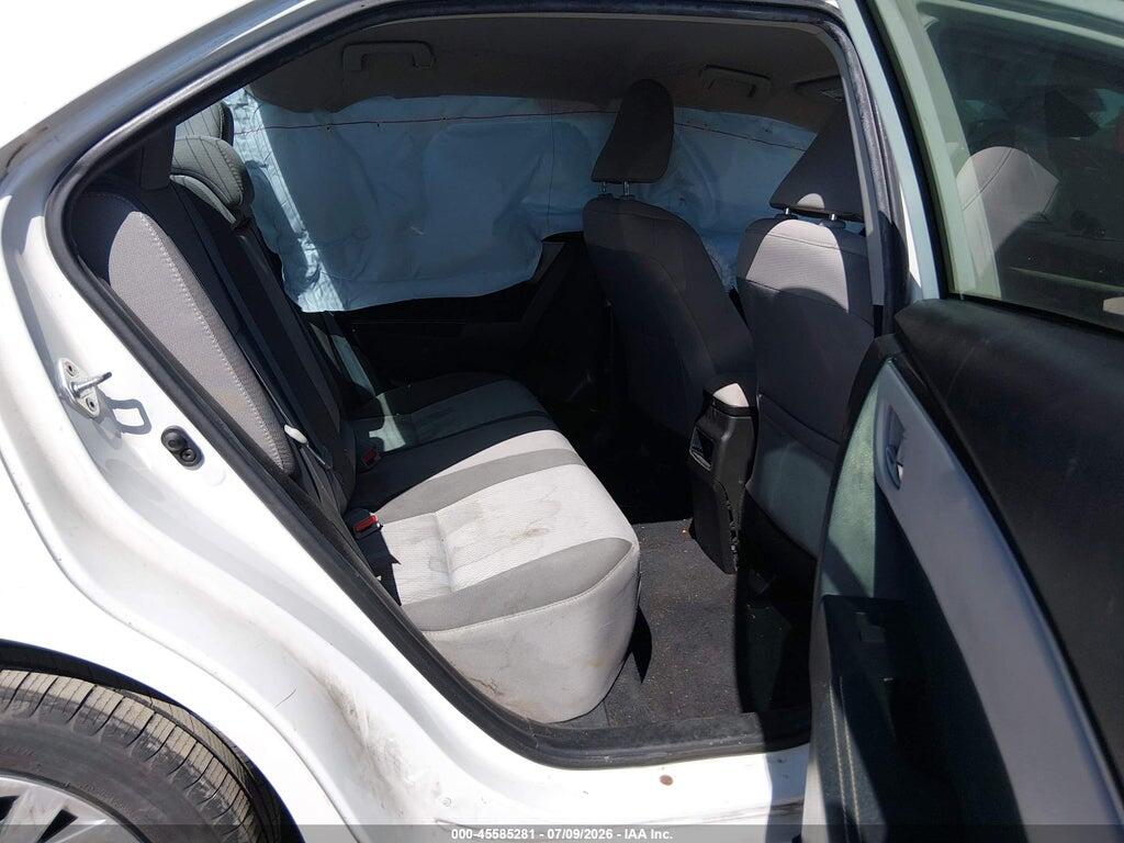 5YFBURHE4HP698955 2017 TOYOTA COROLLA photo no. 8