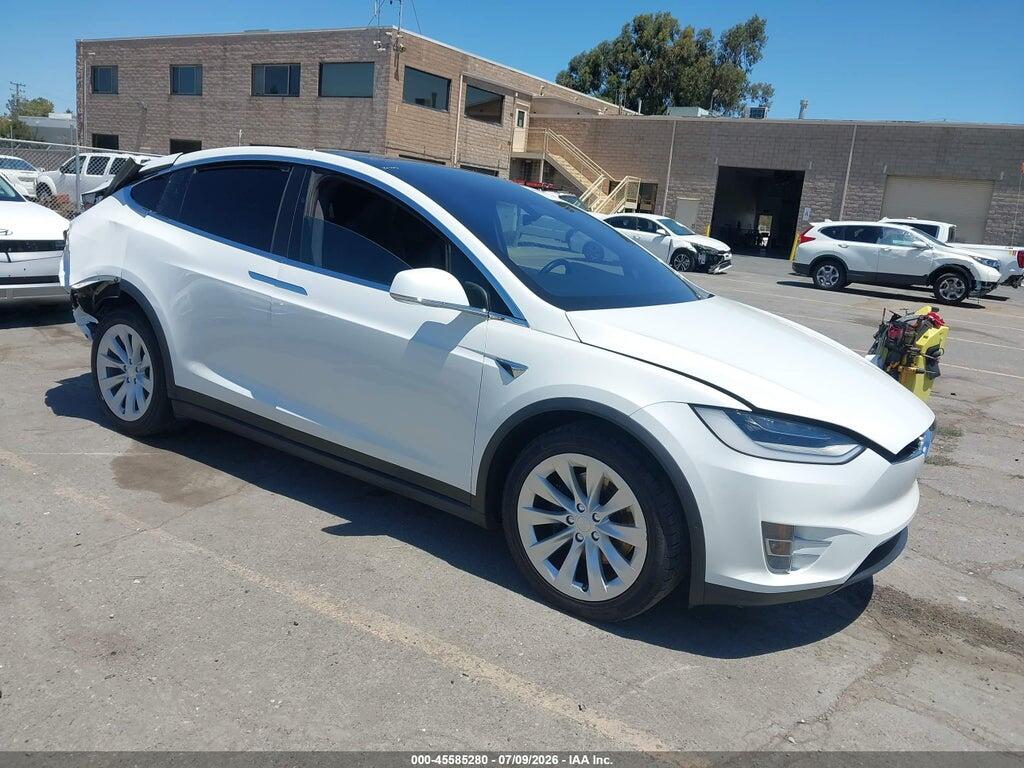 5YJXCAE26LF242156 2020 TESLA MODEL X photo no. 1