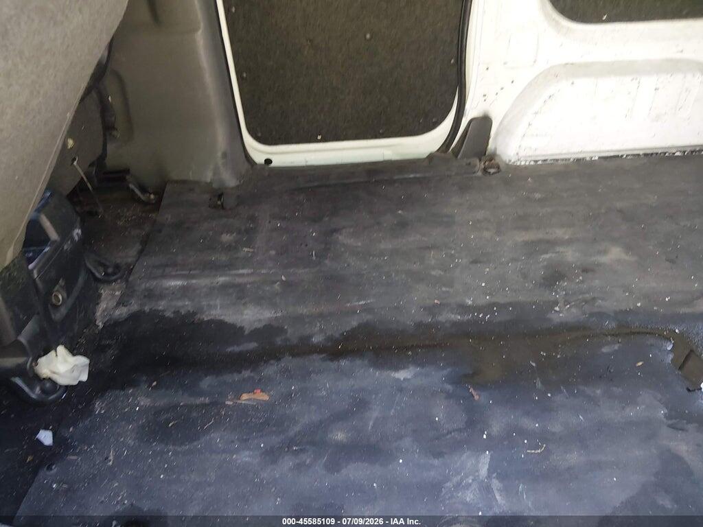 3N6CM0KN7FK694890 2015 NISSAN NV200 photo no. 8