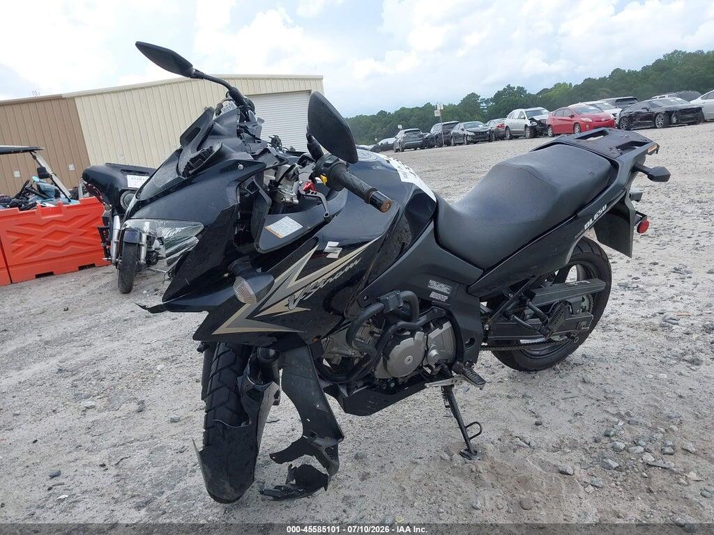 JS1VP54B4B2100033 2011 SUZUKI DL650 photo no. 2