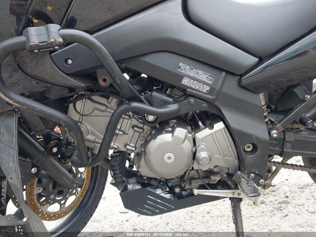 JS1VP54B4B2100033 2011 SUZUKI DL650 photo no. 9