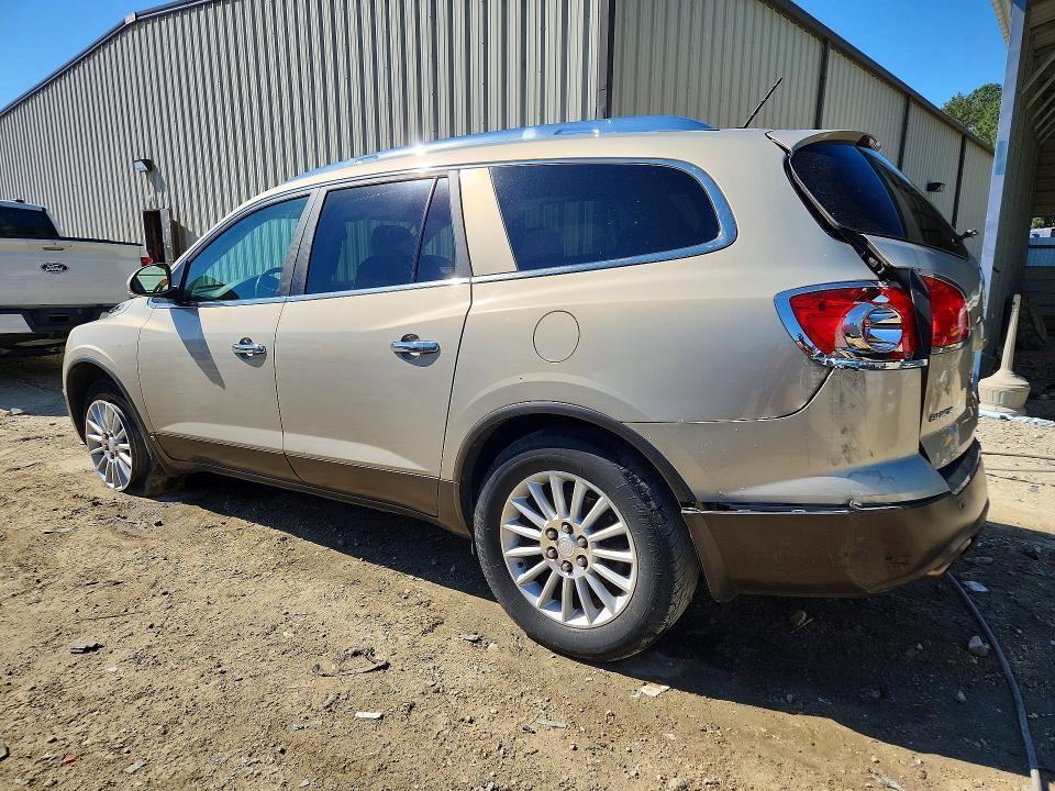2010 BUICK ENCLAVE CX — Фото 2 из 13