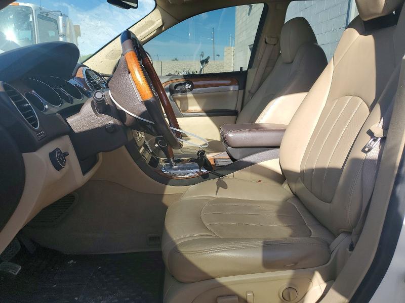 2010 BUICK ENCLAVE — Фото 7 из 12