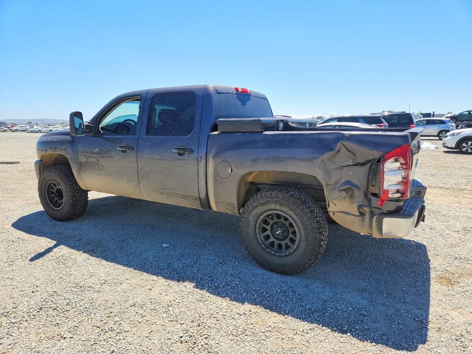 2010 CHEVROLET SILVERADO C1500 — Фото 2 из 12