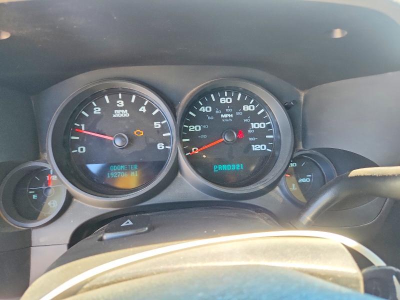 2010 CHEVROLET SILVERADO C1500 — Фото 9 из 12