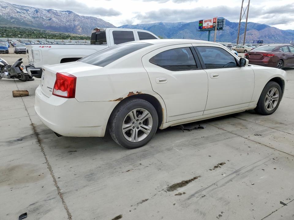 2B3CA3CV1AH116230 2010 DODGE CHARGER photo no. 3