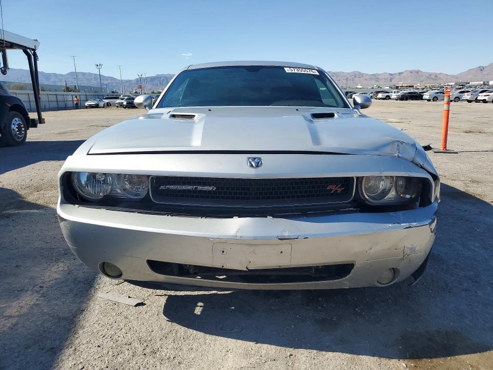 2010 DODGE CHALLENGER R/T — Фото 5 из 12