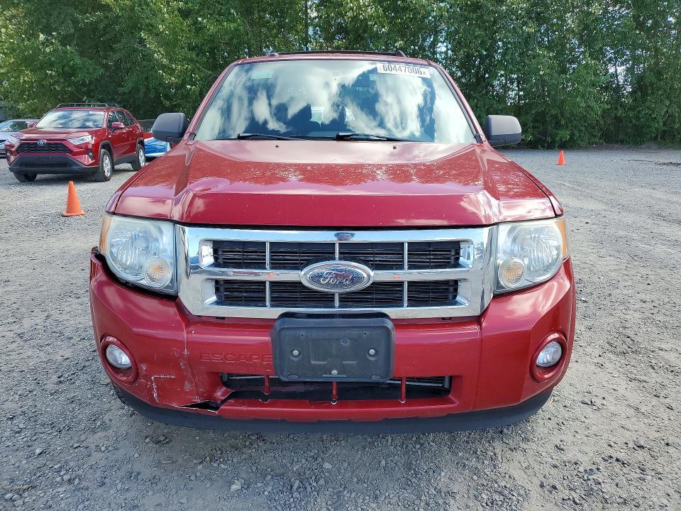 2010 FORD ESCAPE XLT — Фото 5 из 13