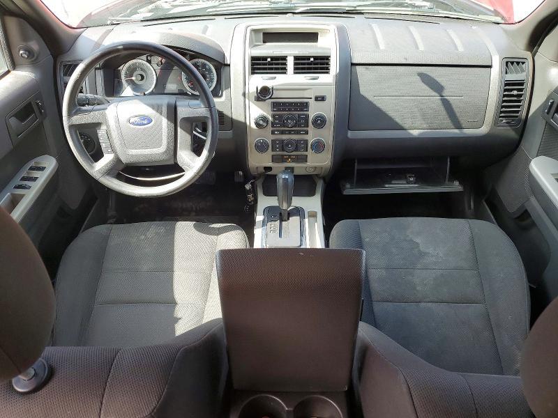 2010 FORD ESCAPE XLT — Фото 8 из 13