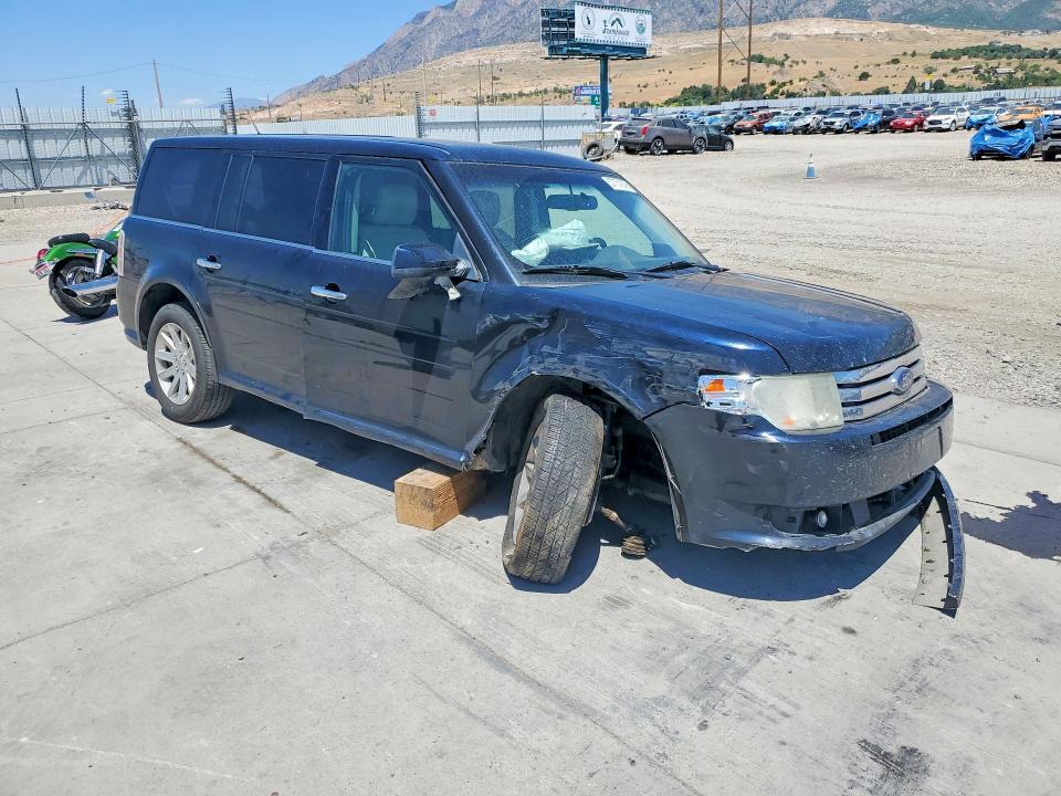 2FMHK6CC3ABD03467 2010 FORD FLEX photo no. 4