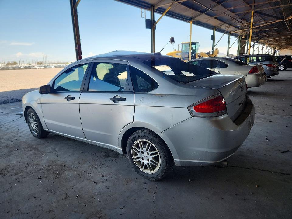 2010 FORD FOCUS — Фото 2 из 12