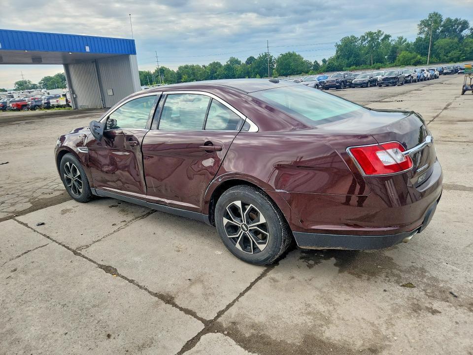 2010 FORD TAURUS LIMITED — Фото 2 из 12