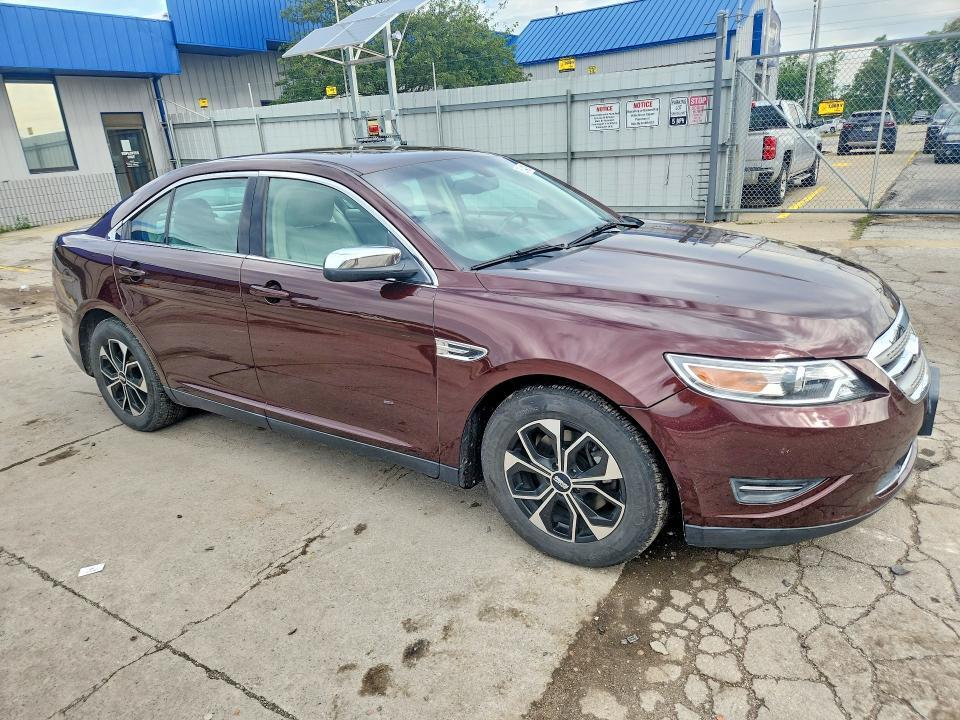 2010 FORD TAURUS LIMITED — Фото 4 из 12