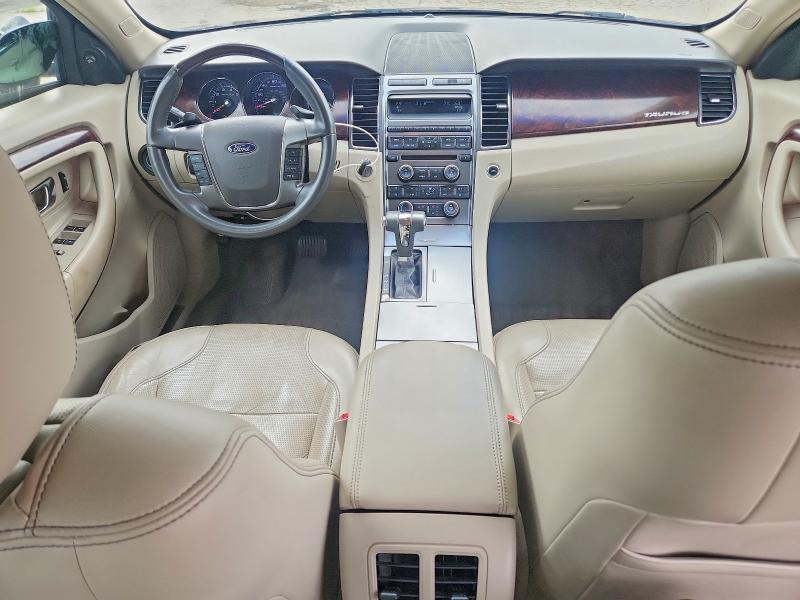 2010 FORD TAURUS LIMITED — Фото 8 из 12