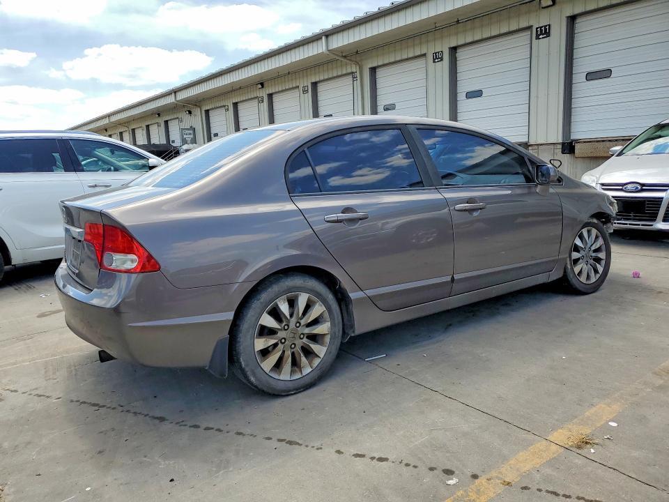 19XFA1F9XAE018937 2010 HONDA CIVIC photo no. 3
