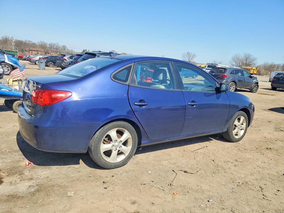 2010 HYUNDAI ELANTRA SE — Фото 3 из 12