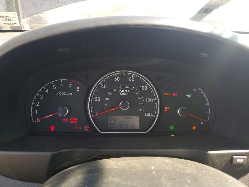 2010 HYUNDAI ELANTRA SE — Фото 9 из 12