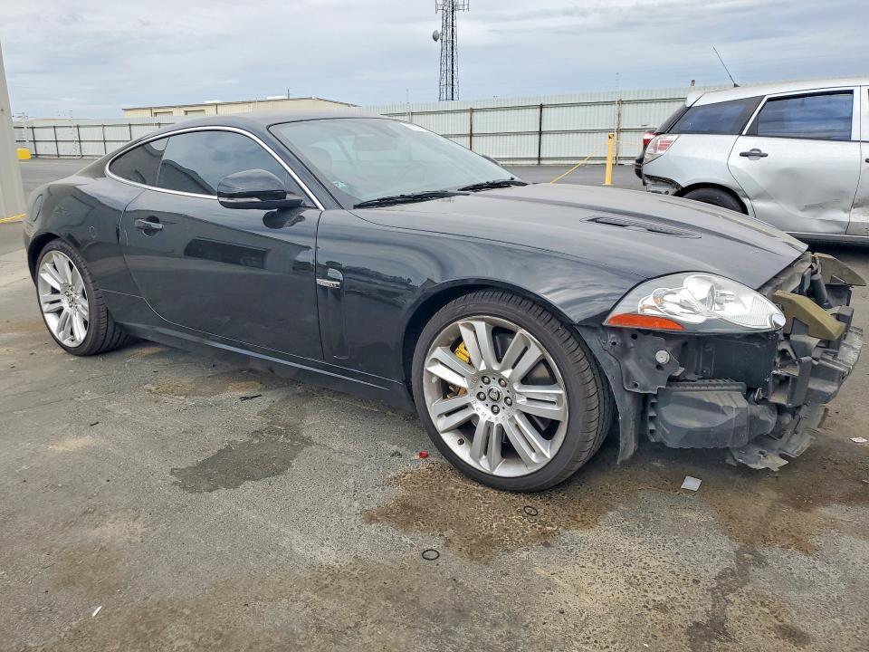2010 JAGUAR XKR — Фото 4 из 13