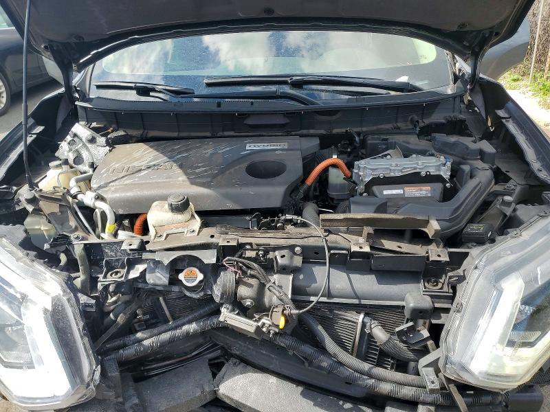 2019 NISSAN ROGUE HYBRID SV — Фото 12 из 14