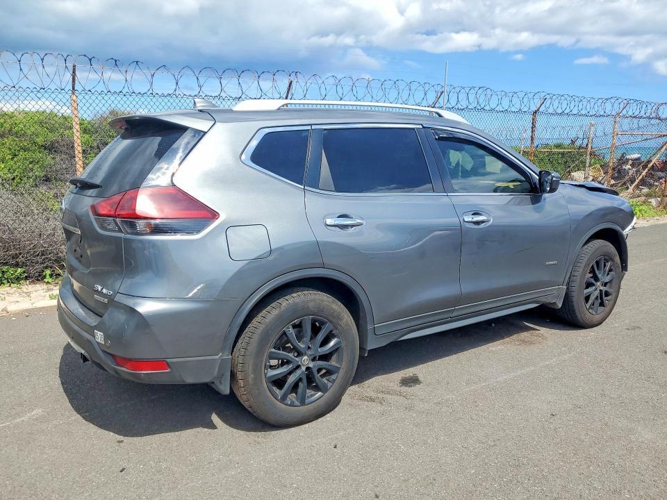 2019 NISSAN ROGUE HYBRID SV — Фото 3 из 14