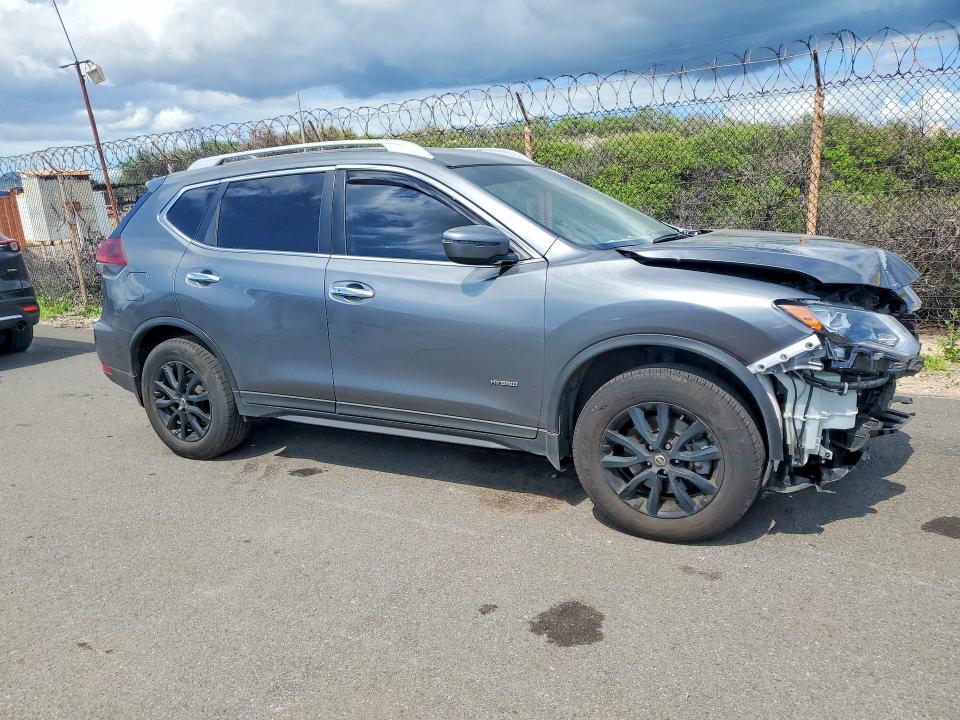 2019 NISSAN ROGUE HYBRID SV — Фото 4 из 14