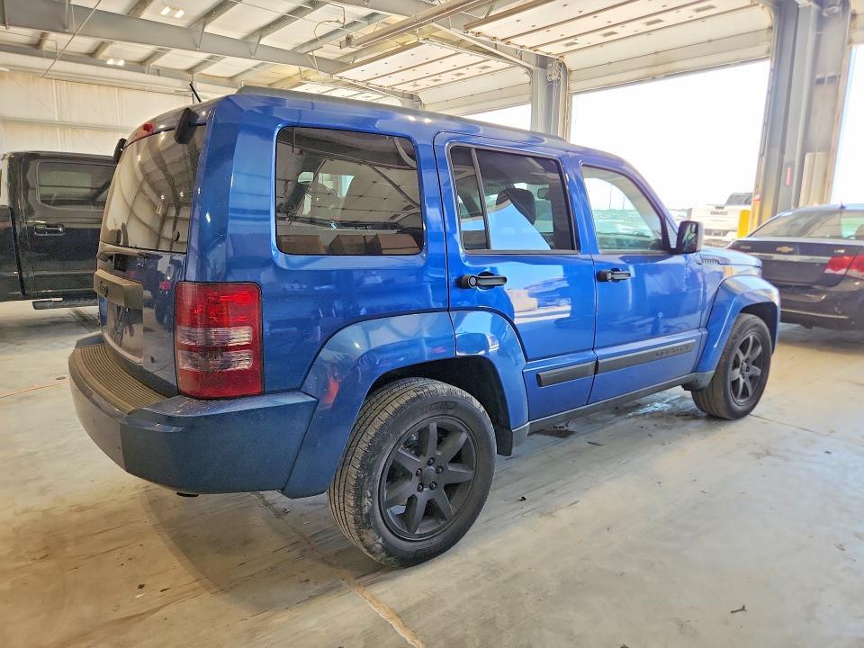 2010 JEEP LIBERTY LIMITED — Фото 3 из 13