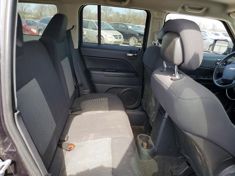 2010 JEEP PATRIOT SPORT — Фото 11 из 13