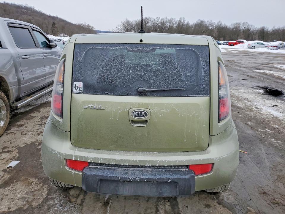 KNDJT2A28A7031626 2010 KIA SOUL photo no. 6