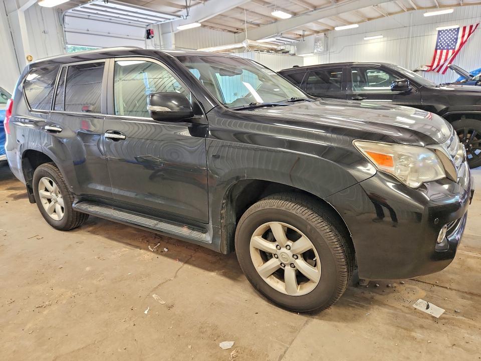 2010 LEXUS GX 460 — Фото 4 из 13
