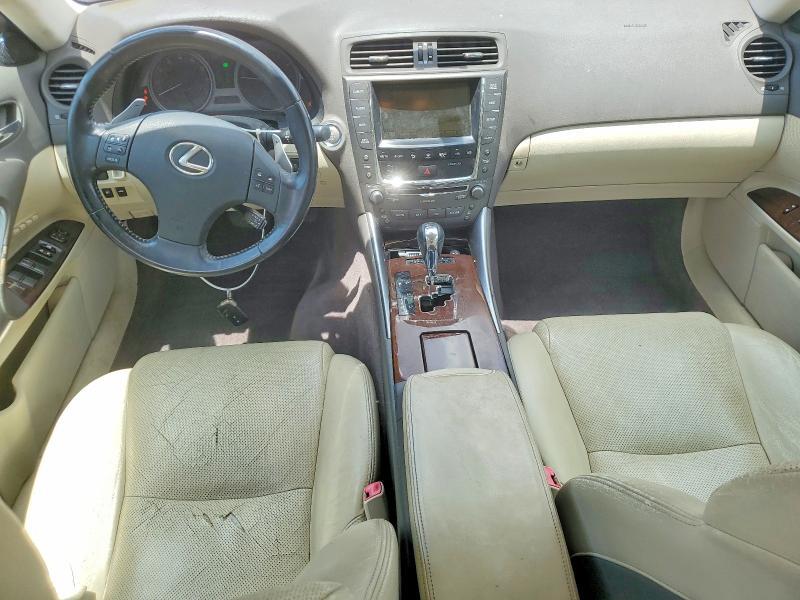 JTHCF5C20A2033039 2010 LEXUS IS photo no. 8