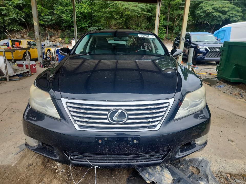 2010 LEXUS LS 460 — Фото 5 из 12