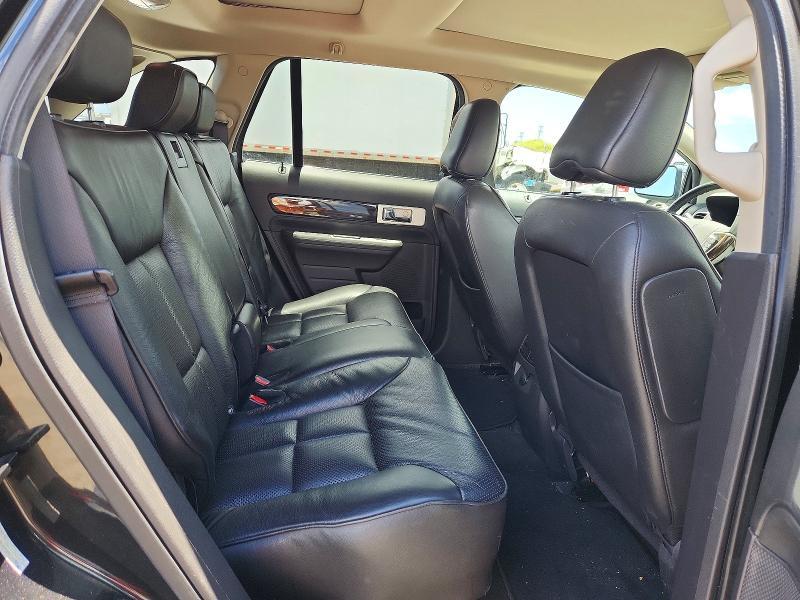 2LMDJ8JC4ABJ16873 2010 LINCOLN MKX photo no. 11