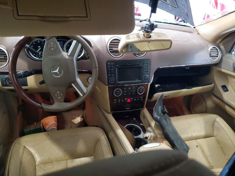 2010 MERCEDES-BENZ GL 550 4MATIC — Фото 8 из 14