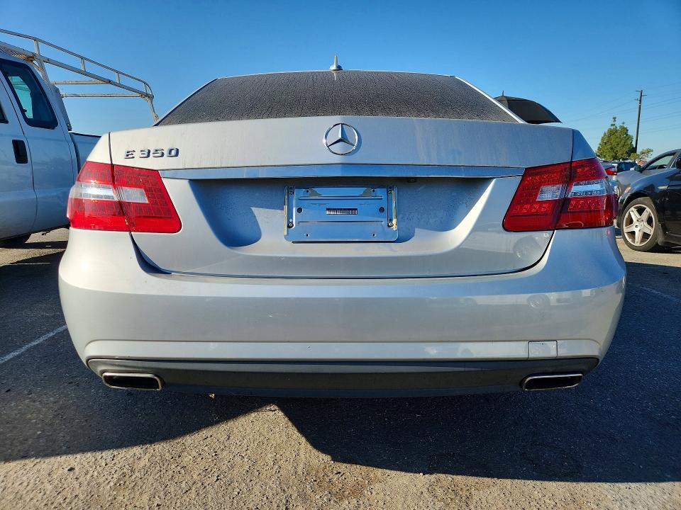 2010 MERCEDES-BENZ E 350 — Фото 6 из 12
